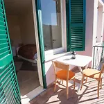 In Via Del Mare A Apartment