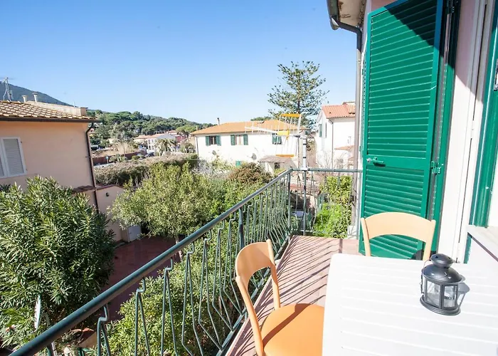 In Via Del Mare A Apartamento Procchio (Isola d'Elba)