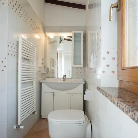 In Via Del Mare A * Procchio (Isola d'Elba)