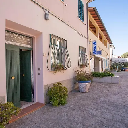 Apartment In Via Del Mare A Procchio